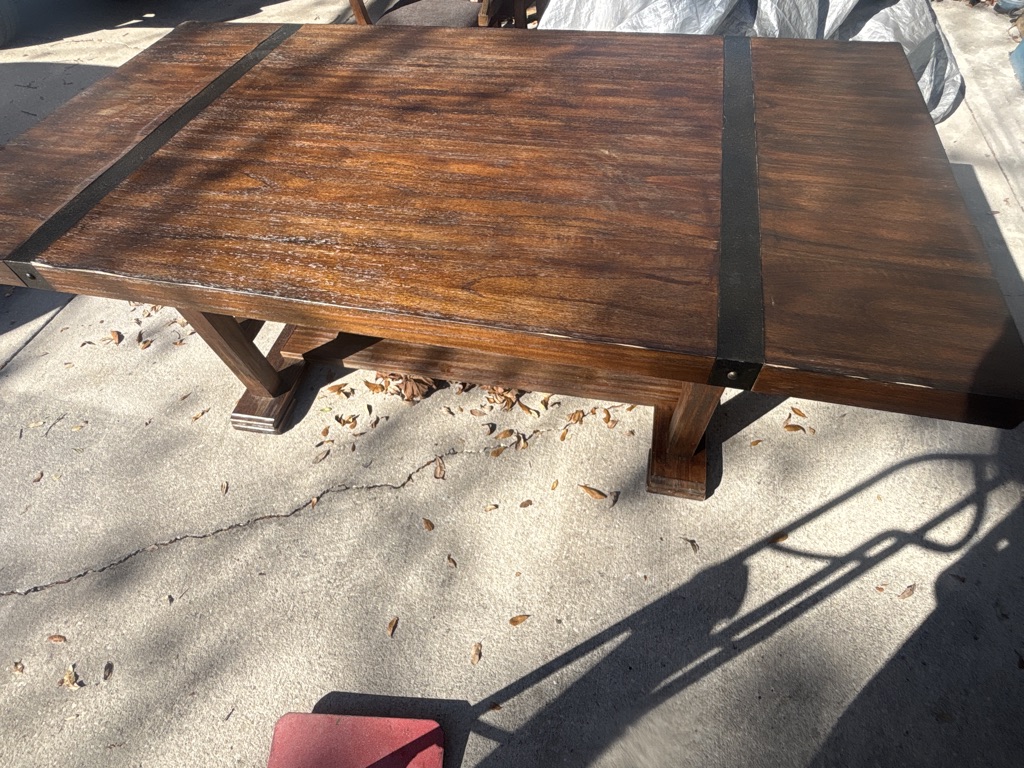 Free Table