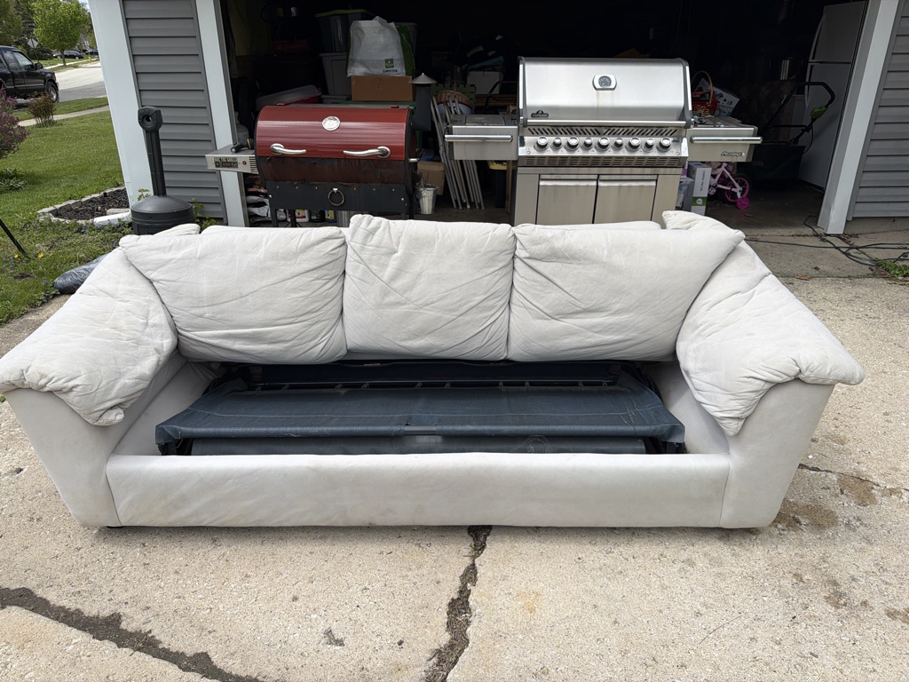 Free sleeper couch