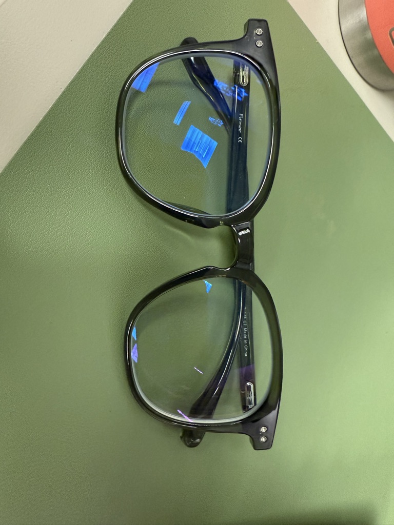 Free Glasses