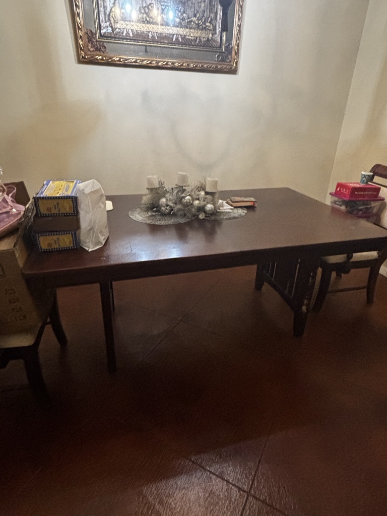 Free Table for 6 or 8