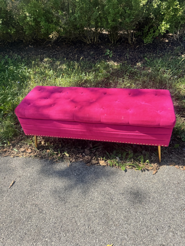 Free bench with storage