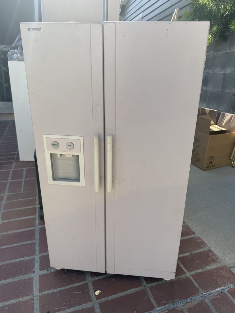 Free Play refrigerator