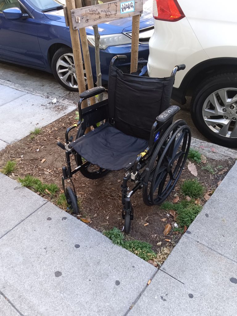 Free wheelchair