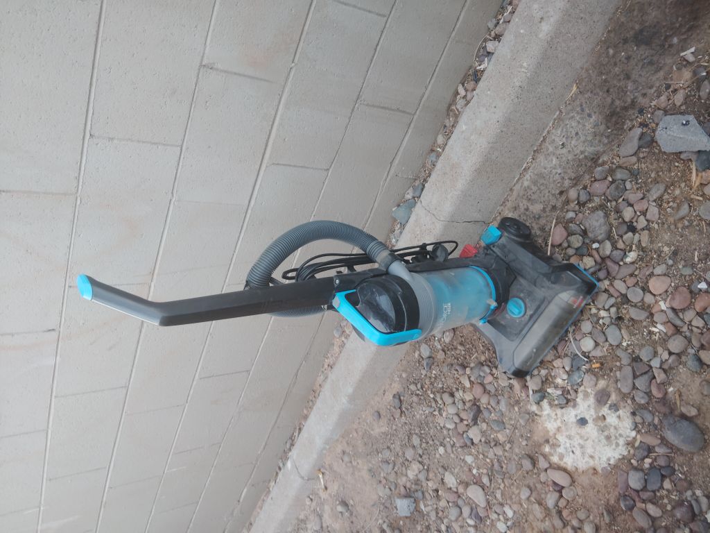 Free, free, pick up address,,57 n.alma school Rd,mesa.behind trash can.