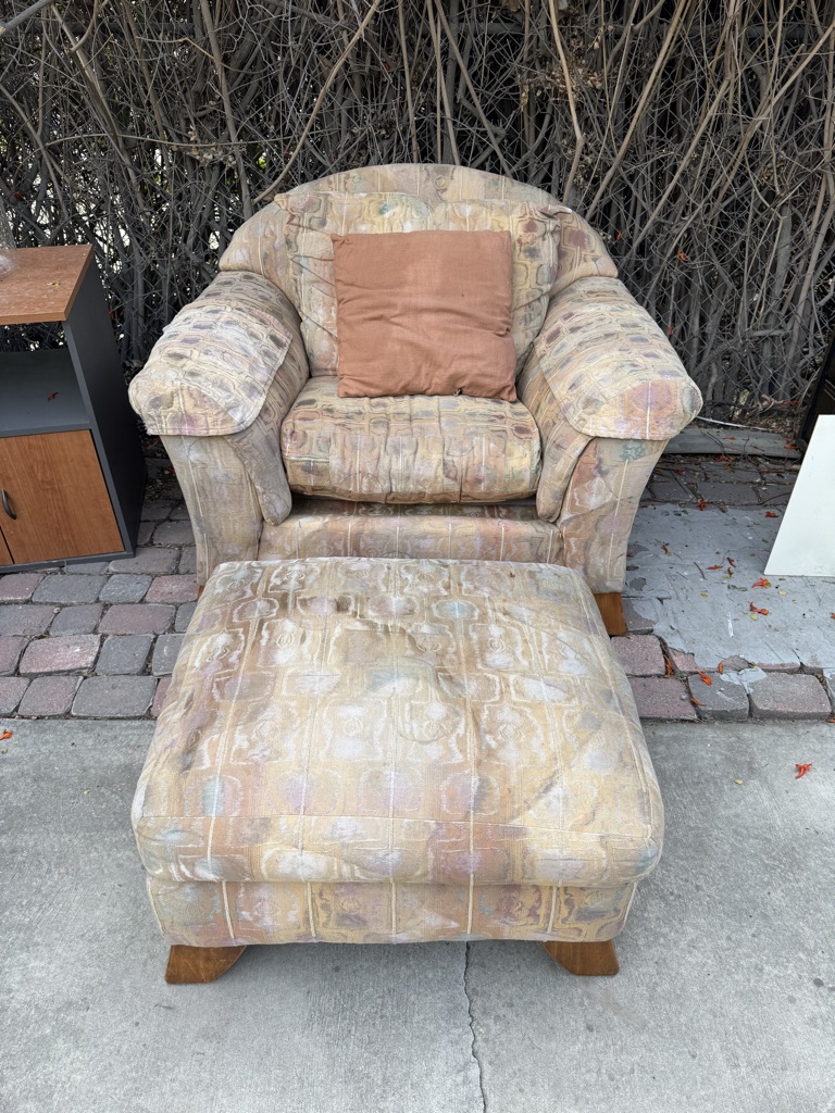 Free Sofa with ottoman
