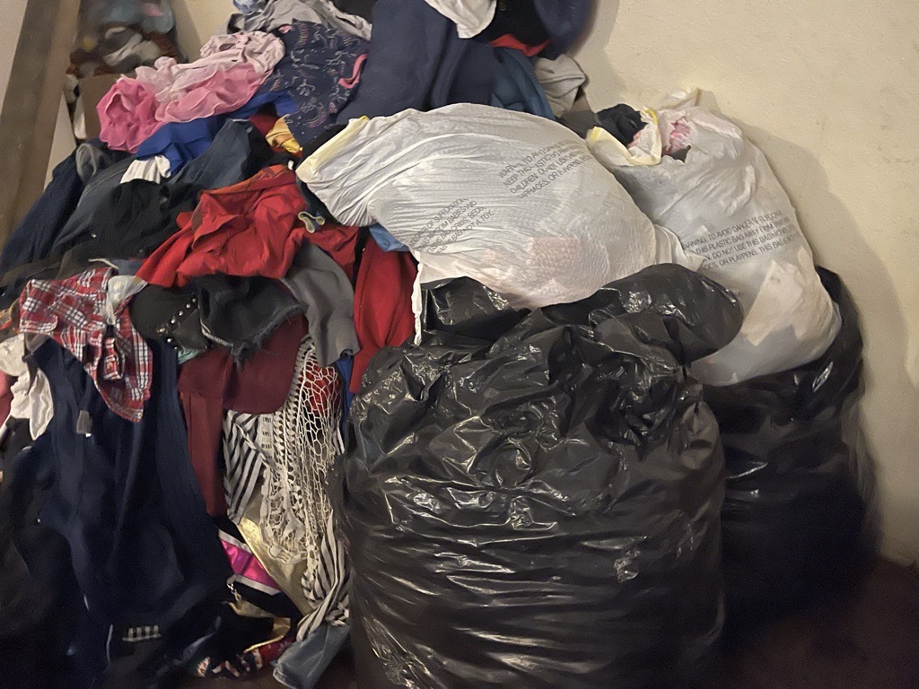Free Kids and woman’s clothes