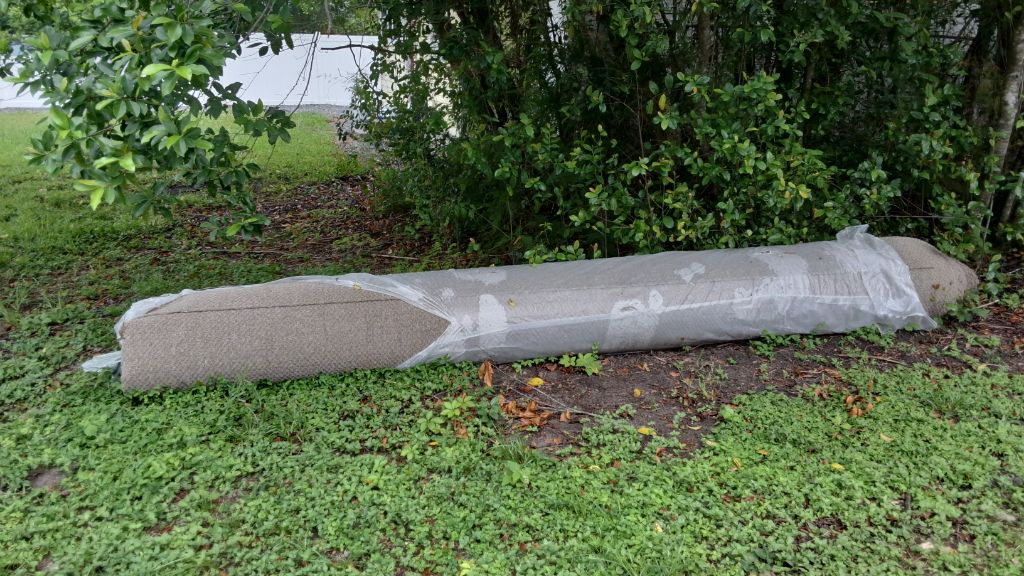 Free Big roll of carpet
