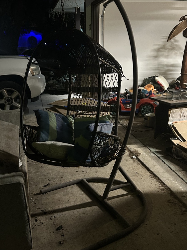 Free stuff in drive way on curb