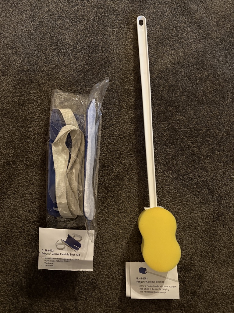 Free Sock Aid and Contour Sponge