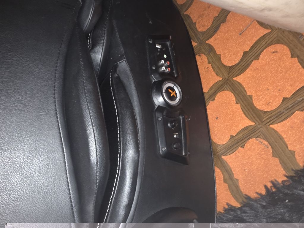 Free Gamer chair and oatmeal packs