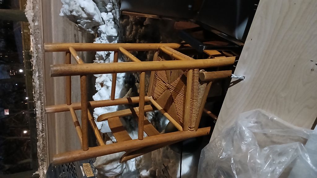 Free Sidewalk Alert 2/3, 11:50pm 2 ladder back counter height chairs