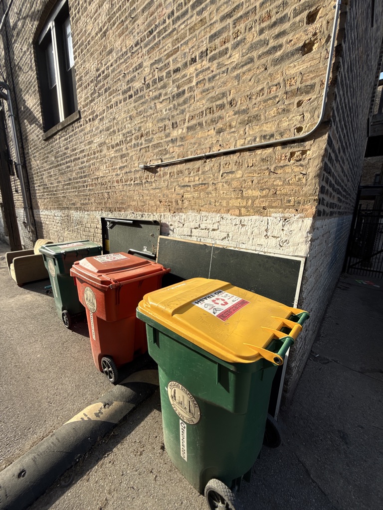 Free Ping pong table