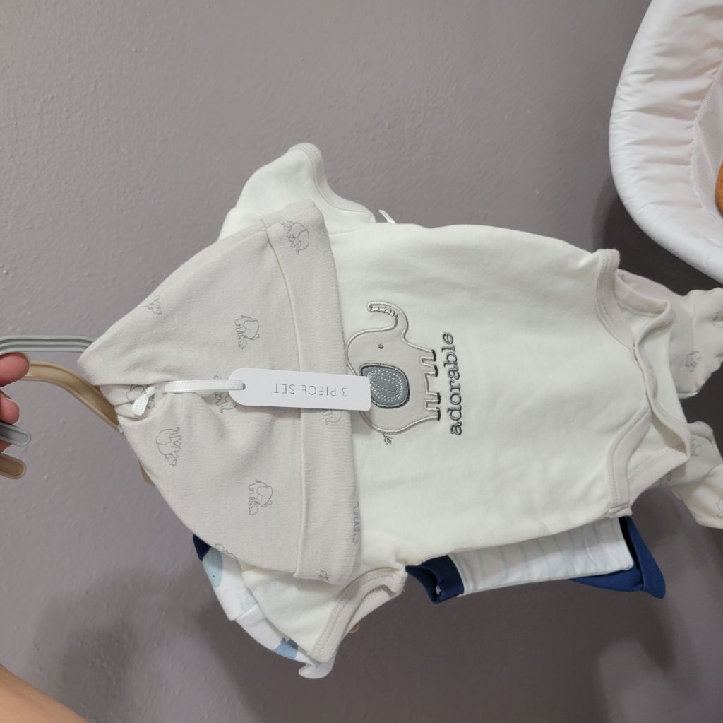 Free Baby boy clothes 0-3 month never used