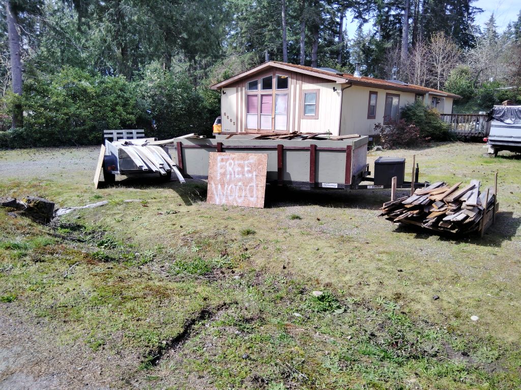 Free cedar fencing, free plastic split rail fence, free scrap wood