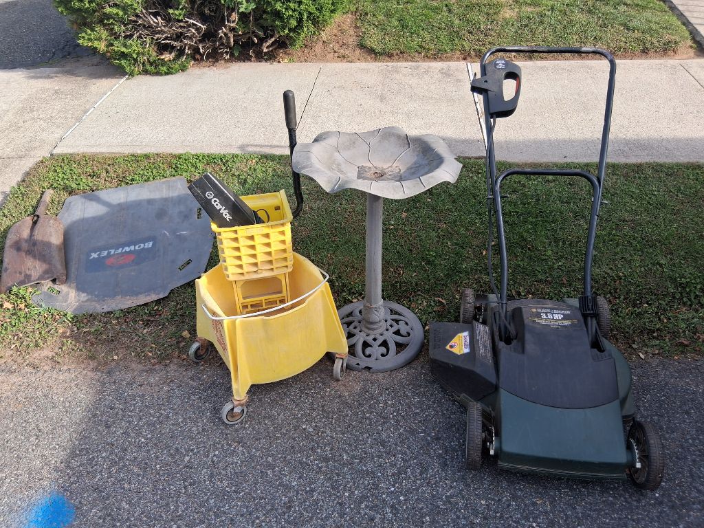 Free stuff and some scrap metal