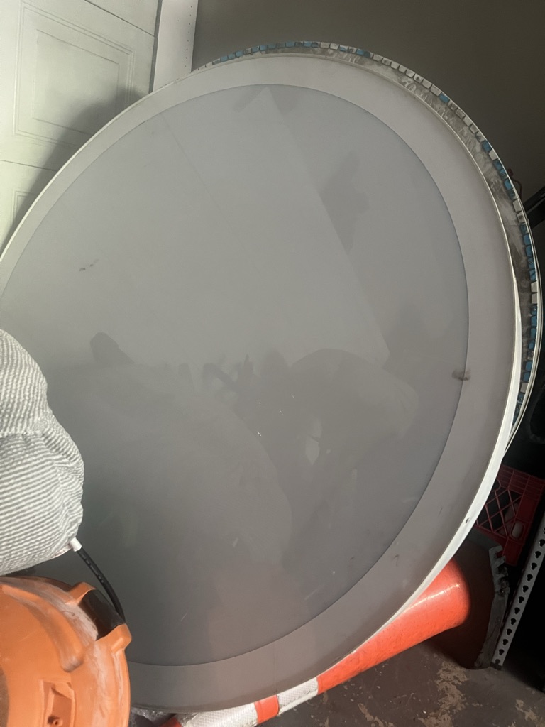 Free 5ft restaurant lights