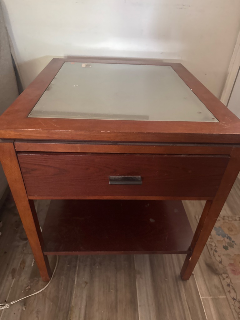 Free End tables