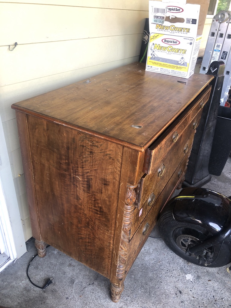 Free dresser
