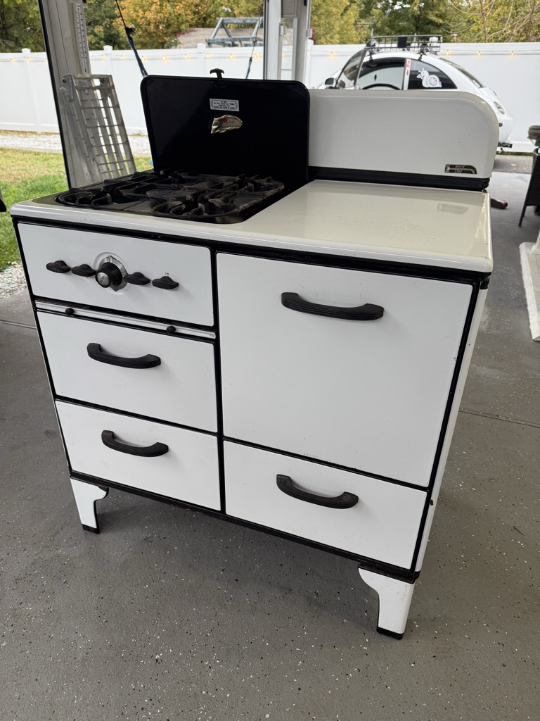 Free Antique gas stove 1935
