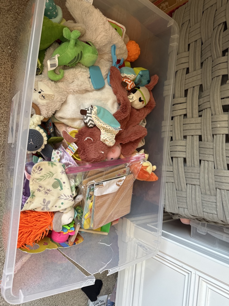 Free Mix of kids toys