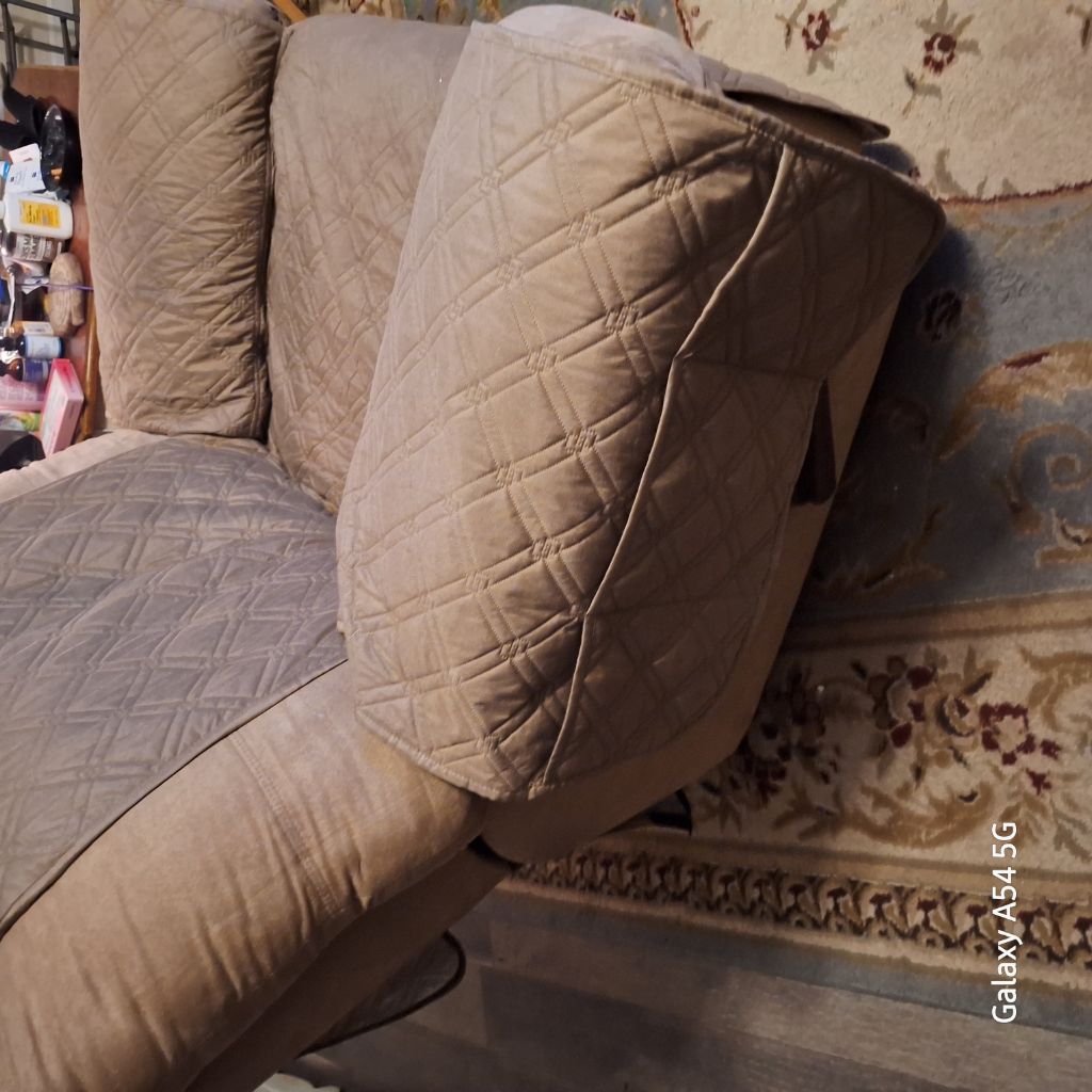 FREE! ALREADY OUTSIDE AND COVERED! FCFS.