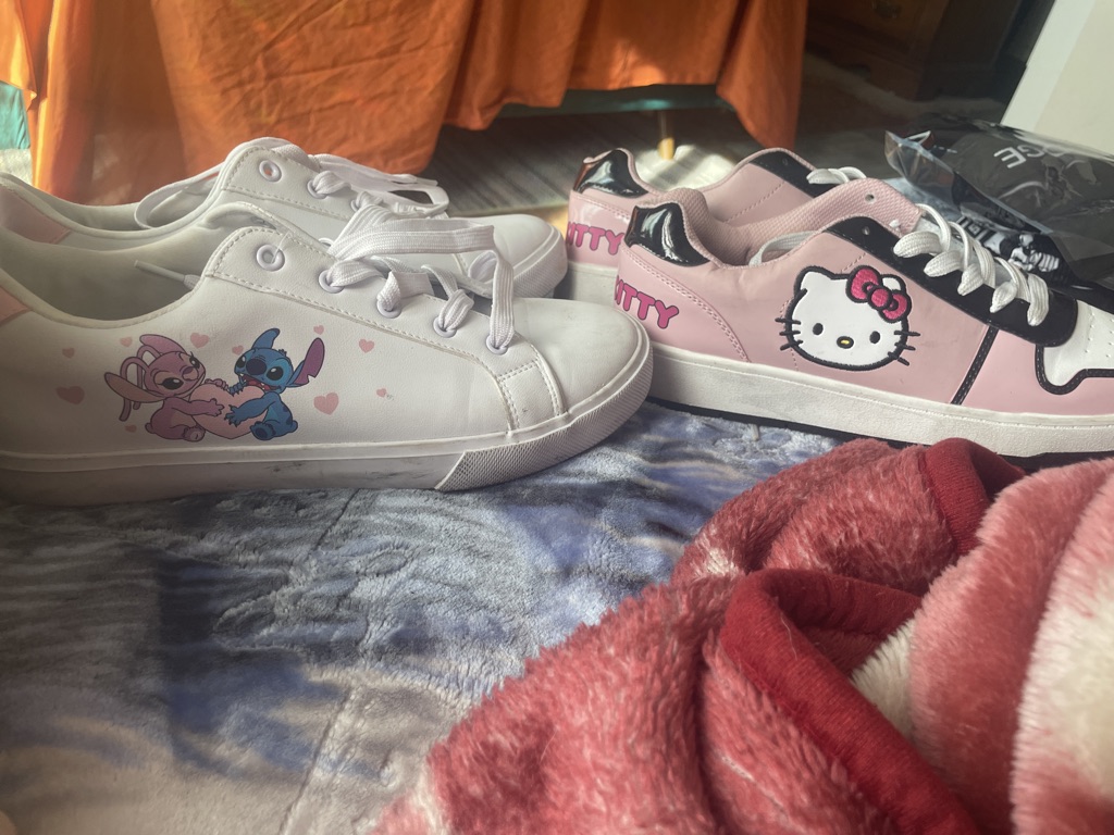 Free 2 pairs size 10 shoes