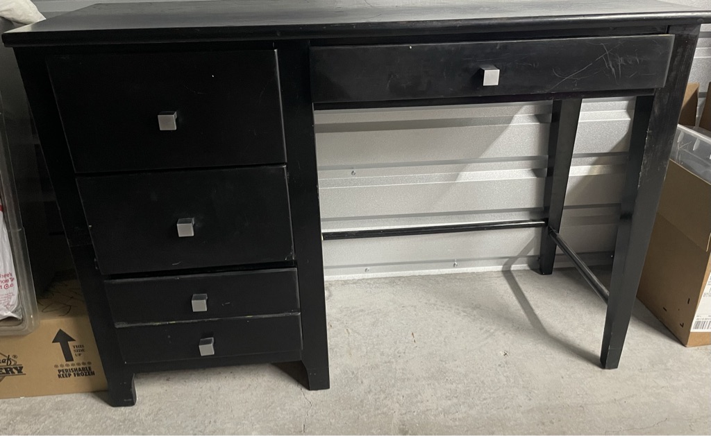 Free Solid wood Desk