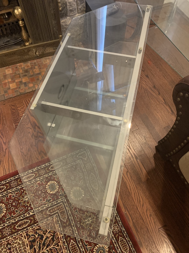 Free Glass TV table
