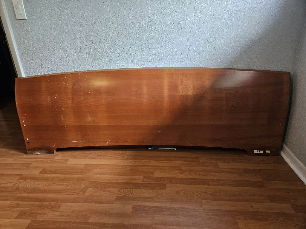 Free Bed Frame (King size)