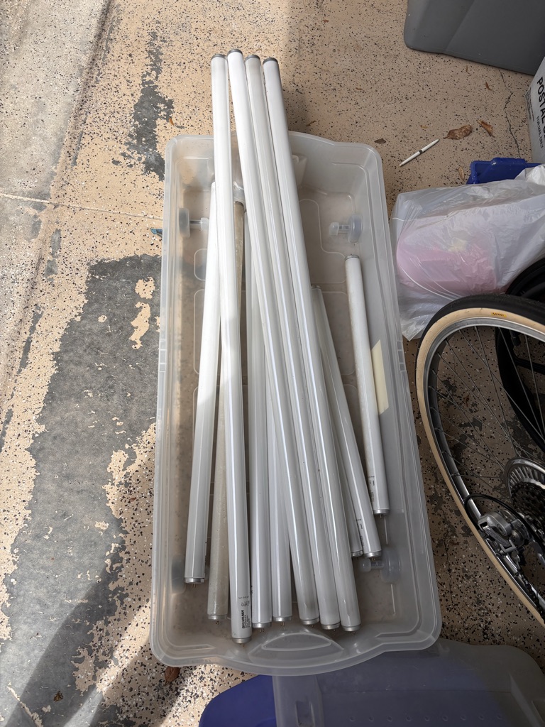 Free Fluorescent Light Tubes