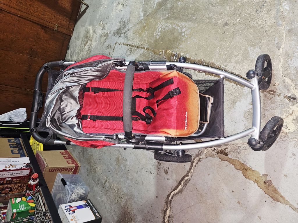 Free Uppababy vista1 stroller