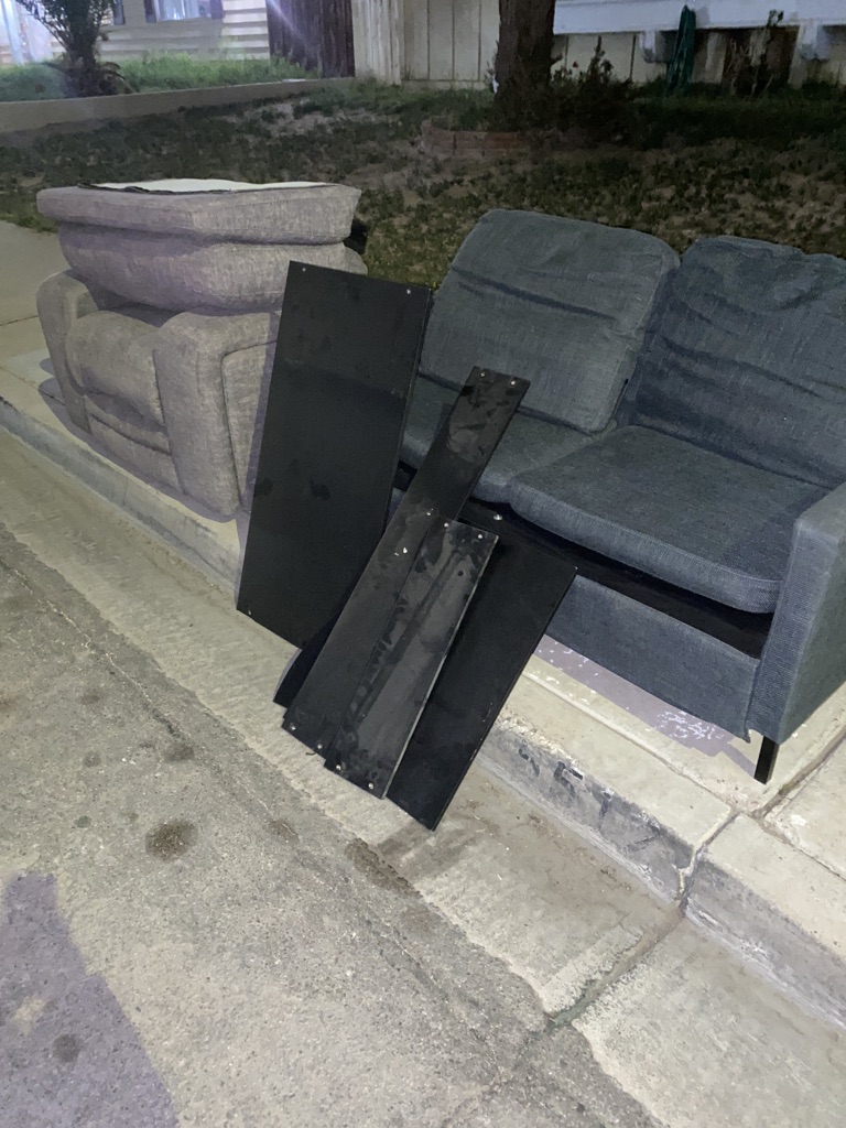 Free Curb alert free fcfs