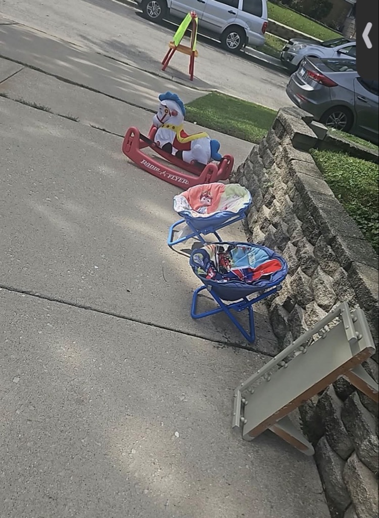 Freeee clement st  and Ross garage sale