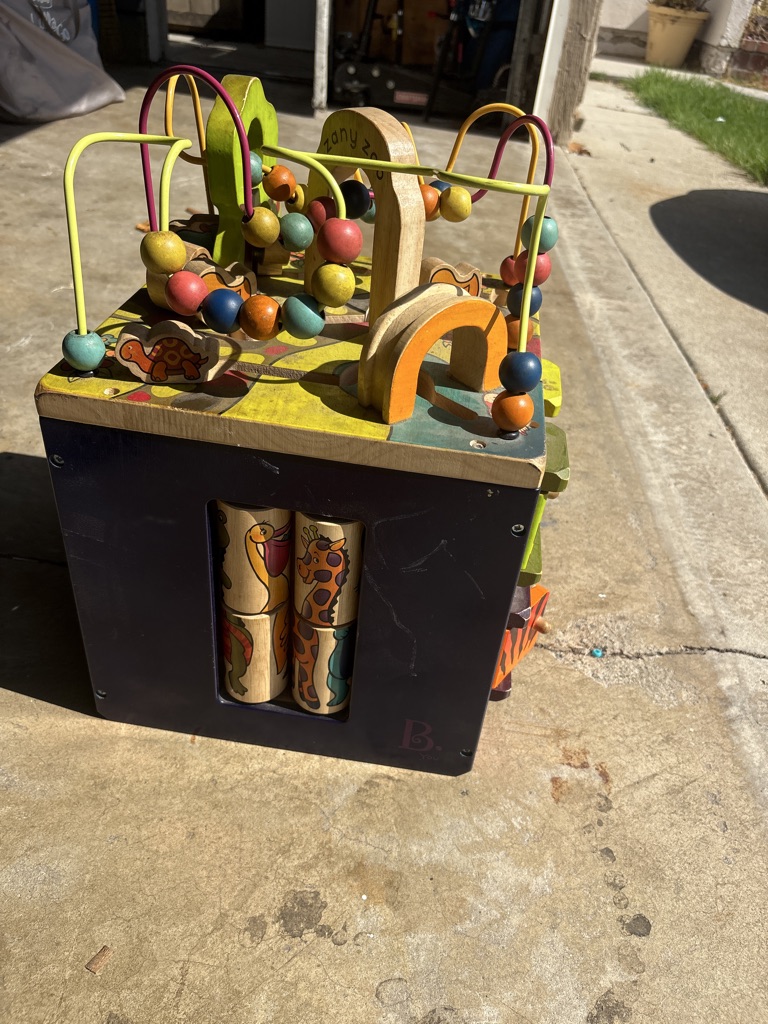 Free Kids toy