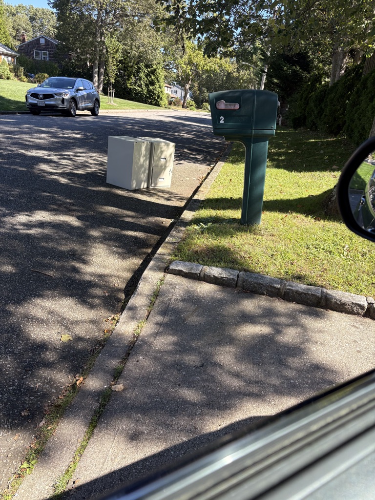 Free file cabinet