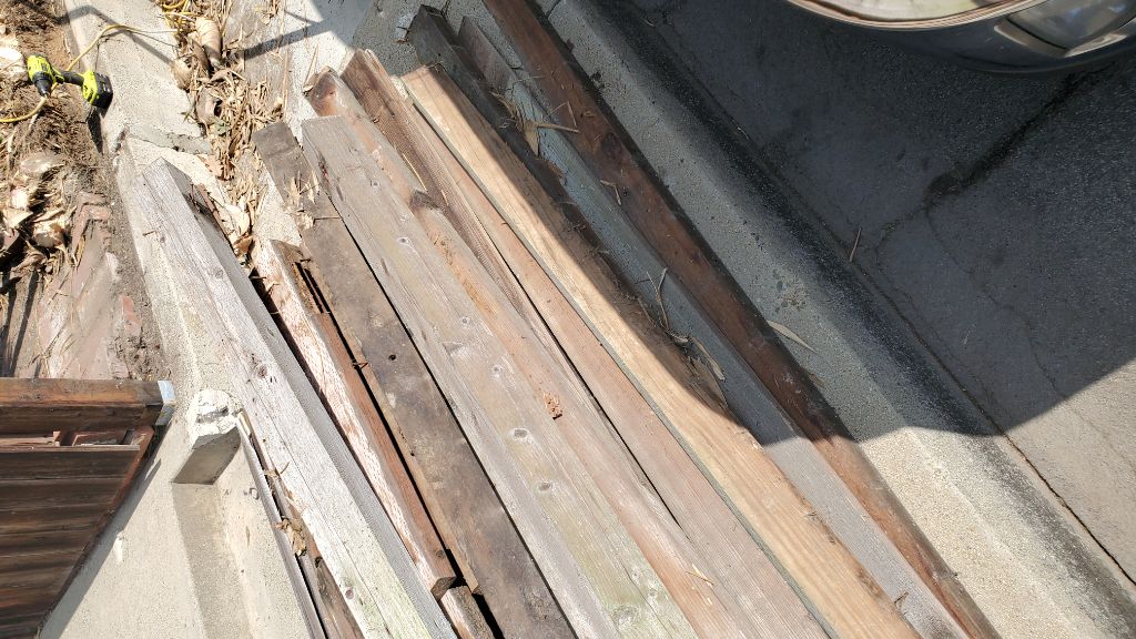 Free Reclaimed redwood