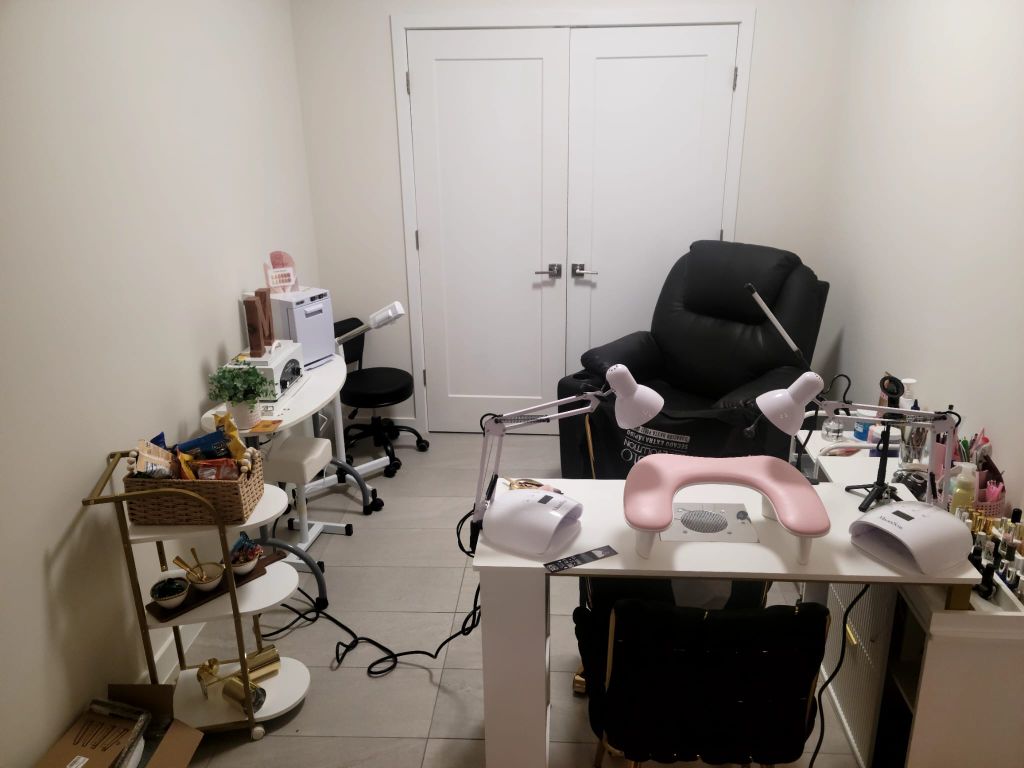 Free Arreglo de uñas GRATIS 🎁