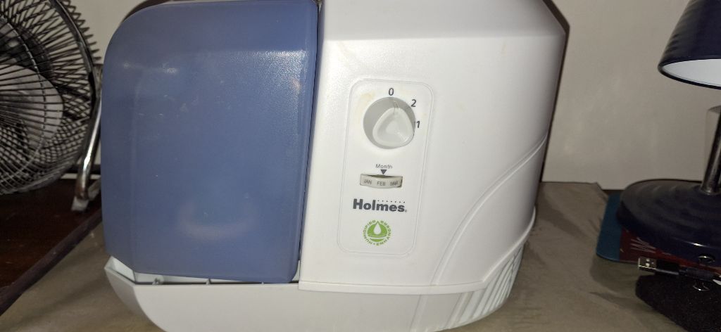 Free Holmes Humidifier