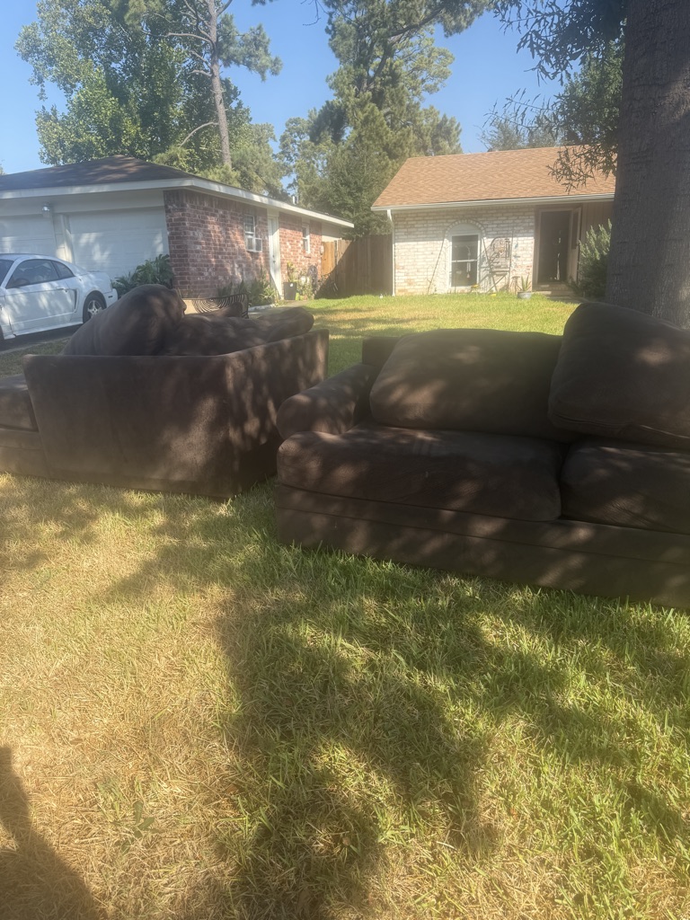 FREE SOFA!