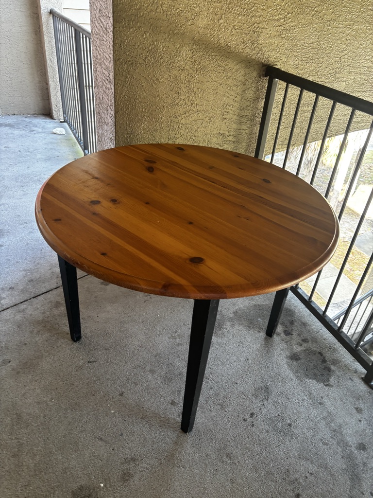 Free table