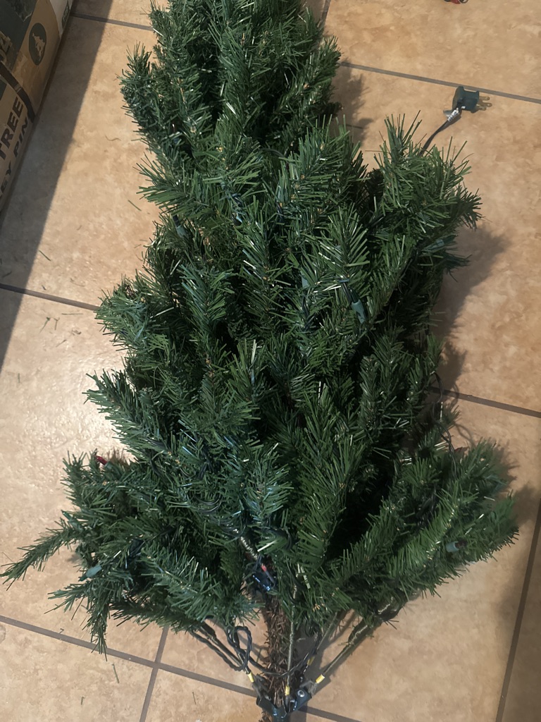 Free Artificial Christmas tree
