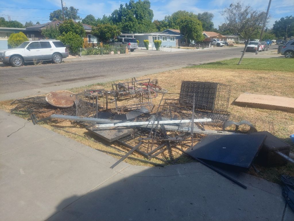Free metal scrap going to dumps today