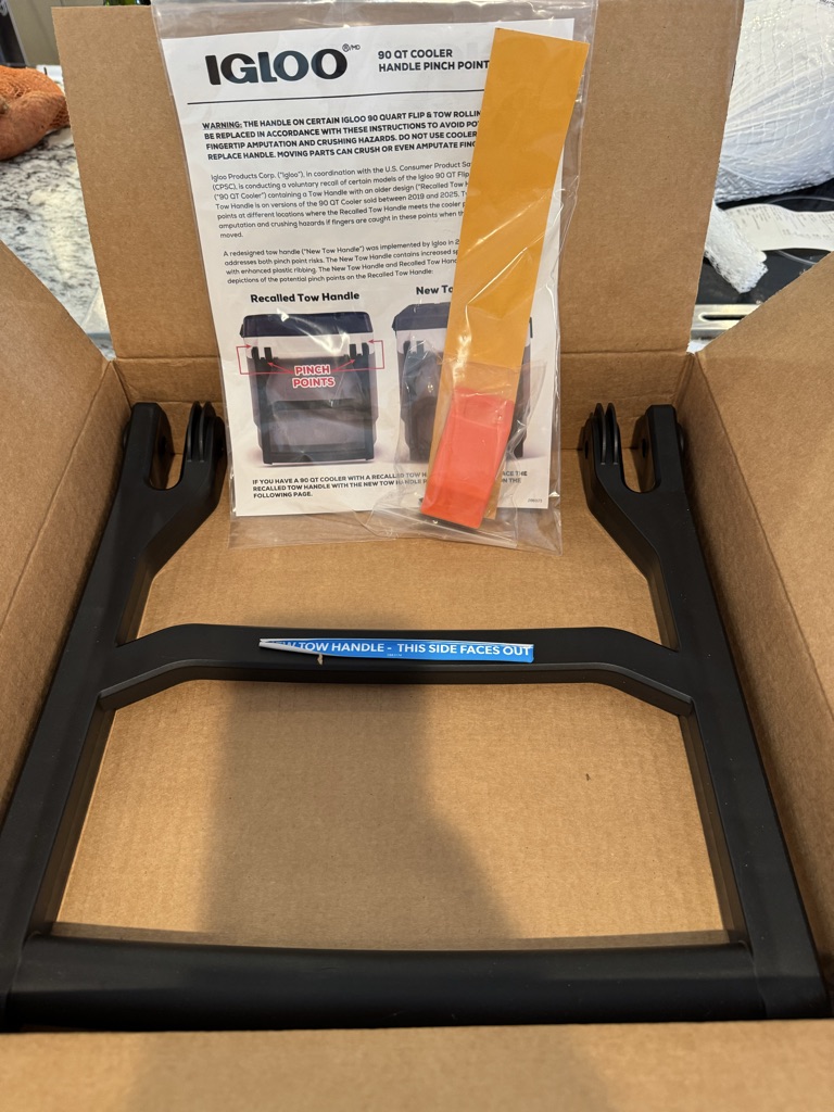 Free Igloo 90 quart cooler handle