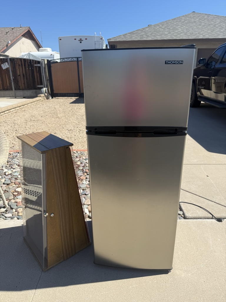Free stuff on the curb