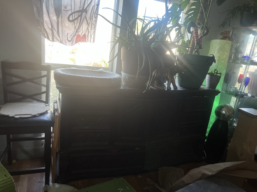 Free Dresser