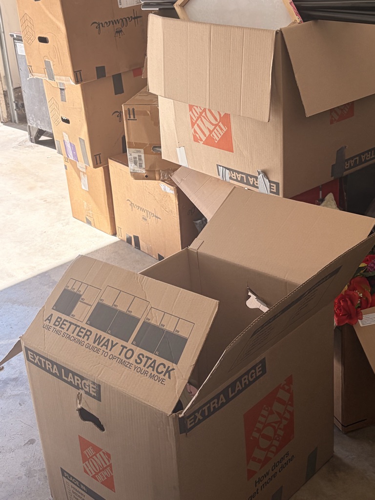 free moving boxes