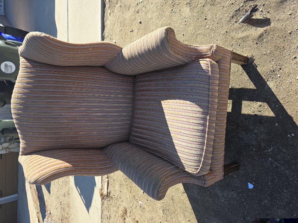 Free chair
