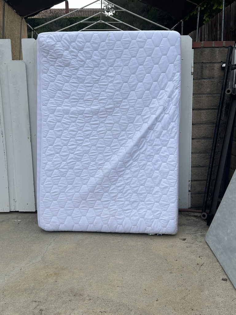Free Full mattress free