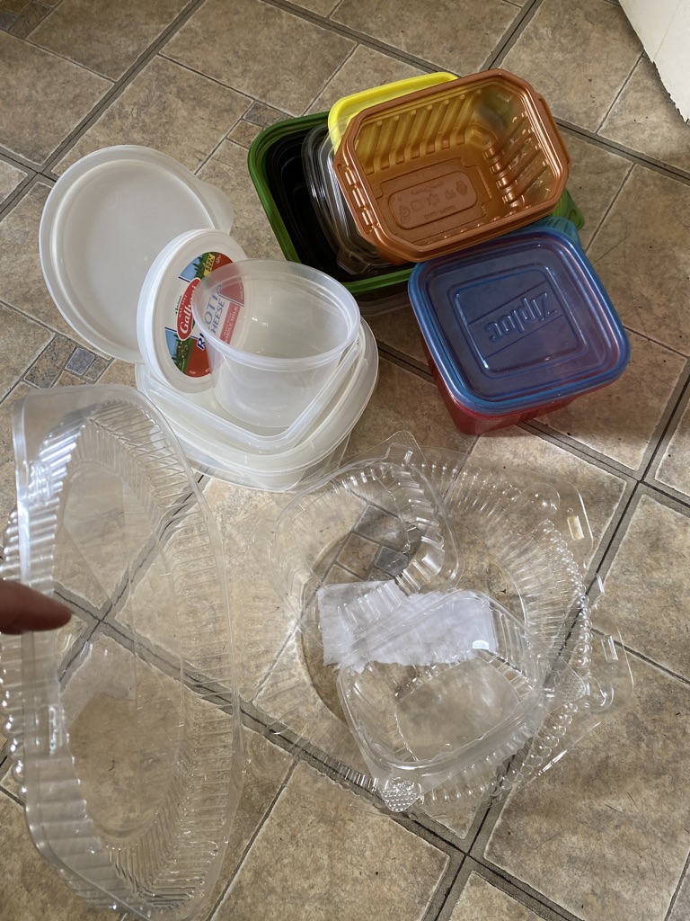 Free Mix Match of Tupperware and Plastic Contaners