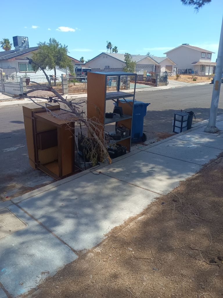 Free 620 Altamira Rd